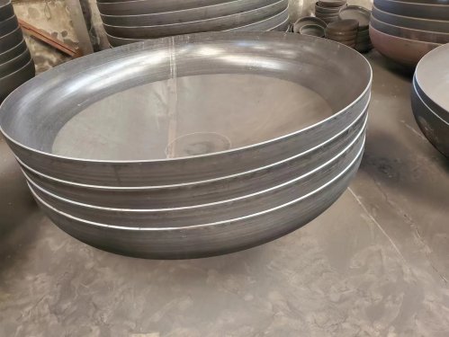 旋压封头进行拓宽道路移树活动